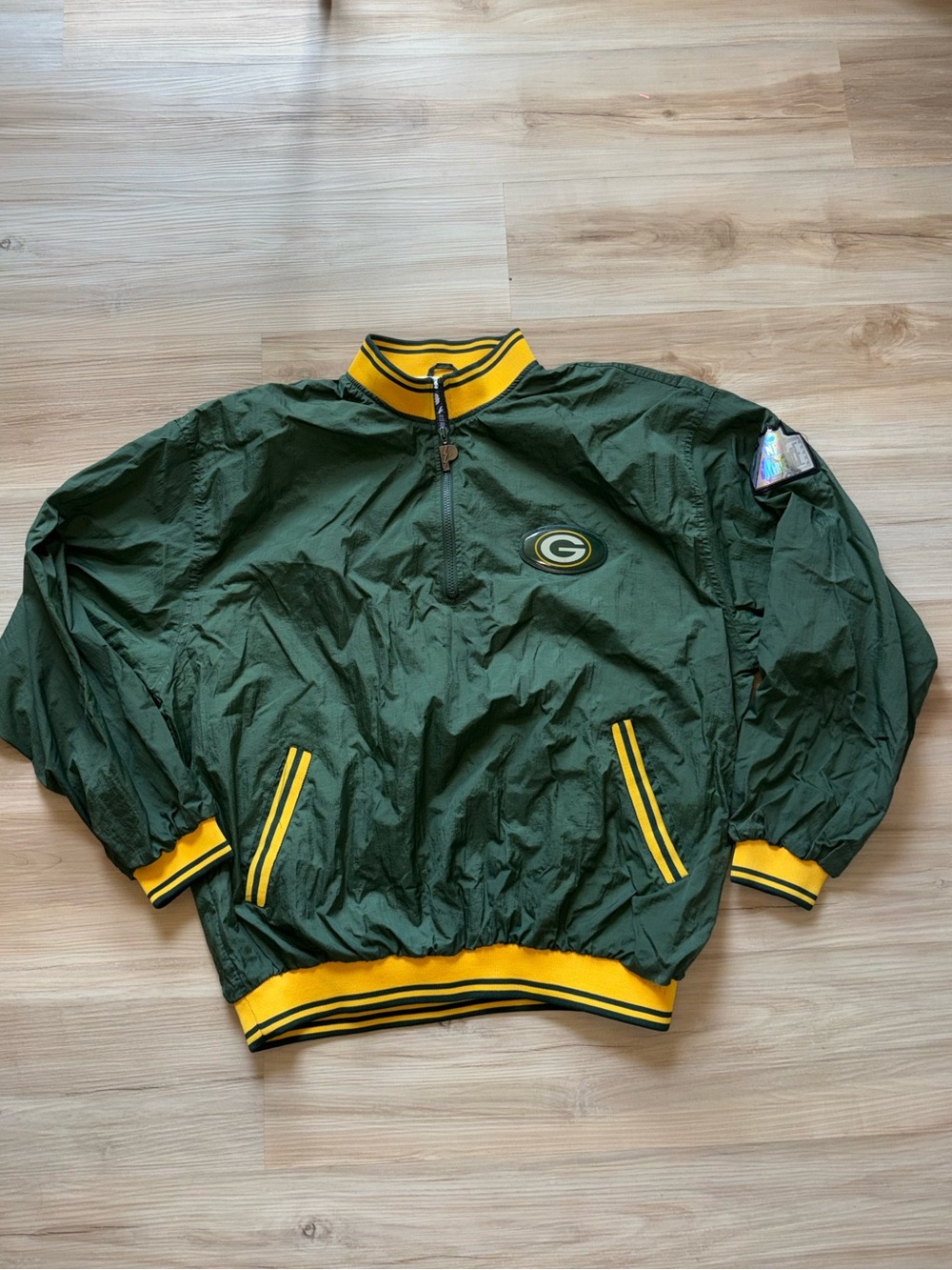 PRO PLAYER Vintage Green Bay Packers Windbreaker